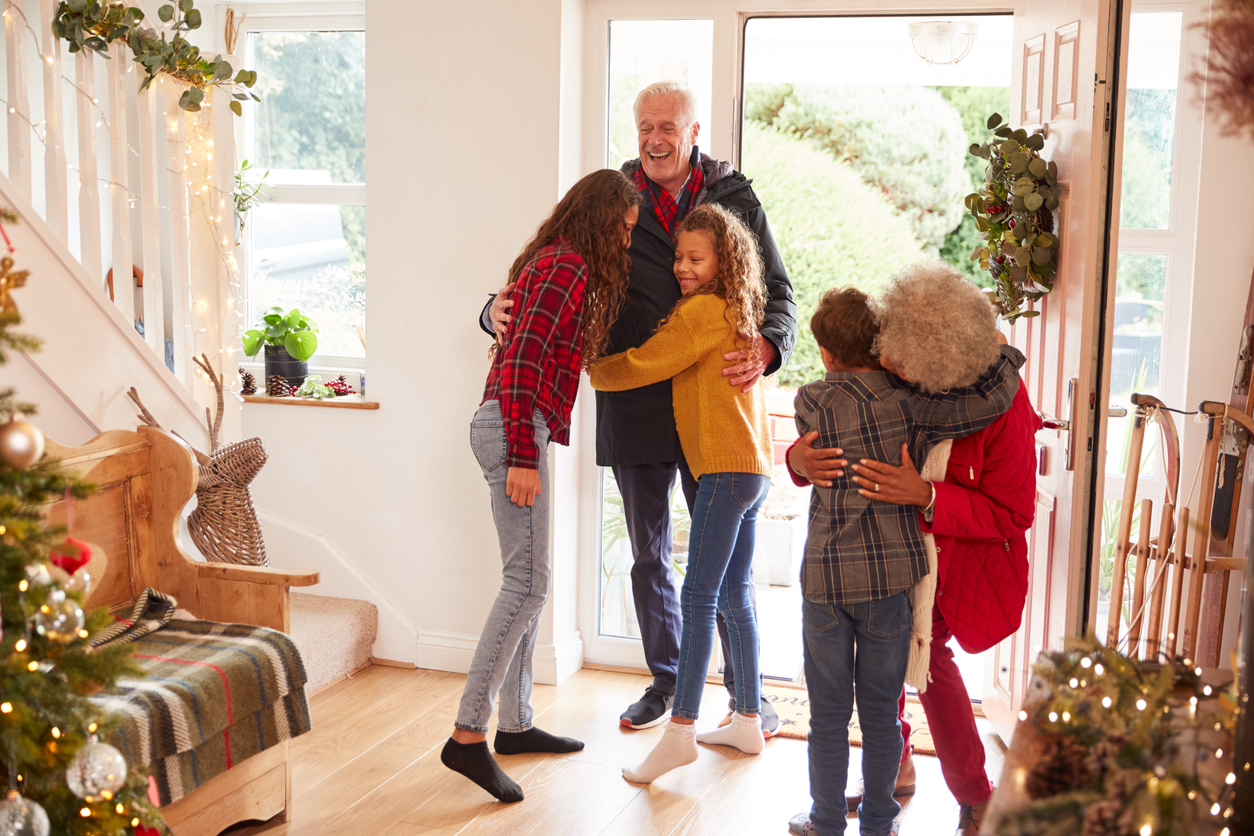 how to deal with difficult family during the holidays