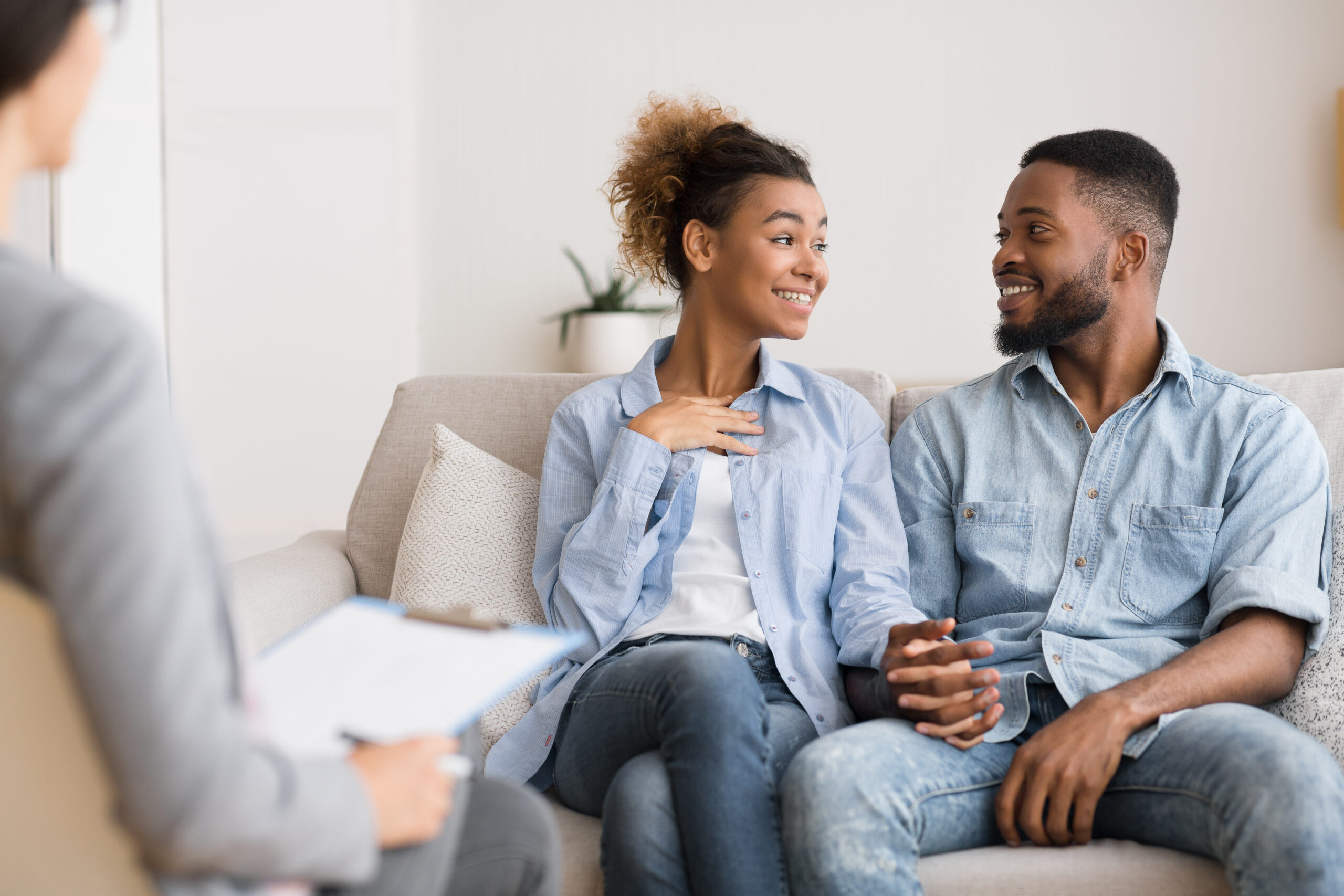 5 Reasons Happily Married Couples Should Go to Therapy
