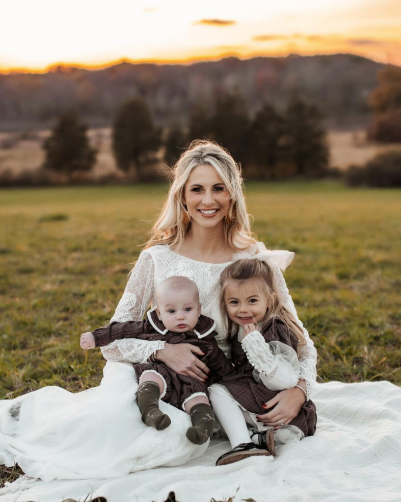 Laura Rutledge iMom