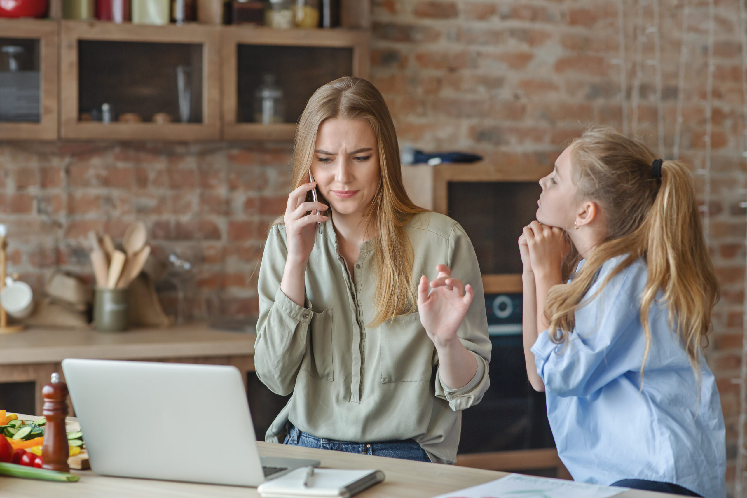 What-to-do-when-your-child-wants-a-phone